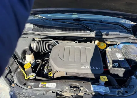 2017 Dodge Grand Caravan Gt z USA, uszkodzony, nr VIN 2C4RDGEGOHR792002